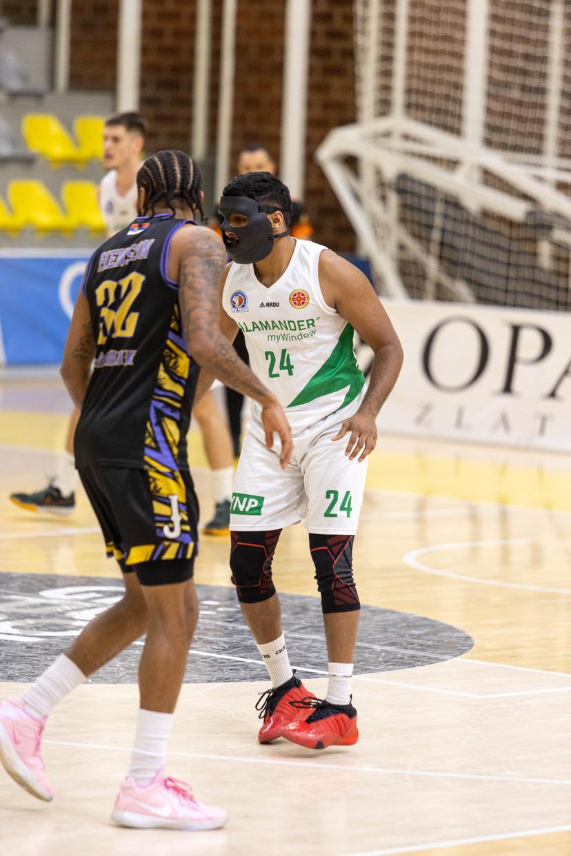 Basketball image 2